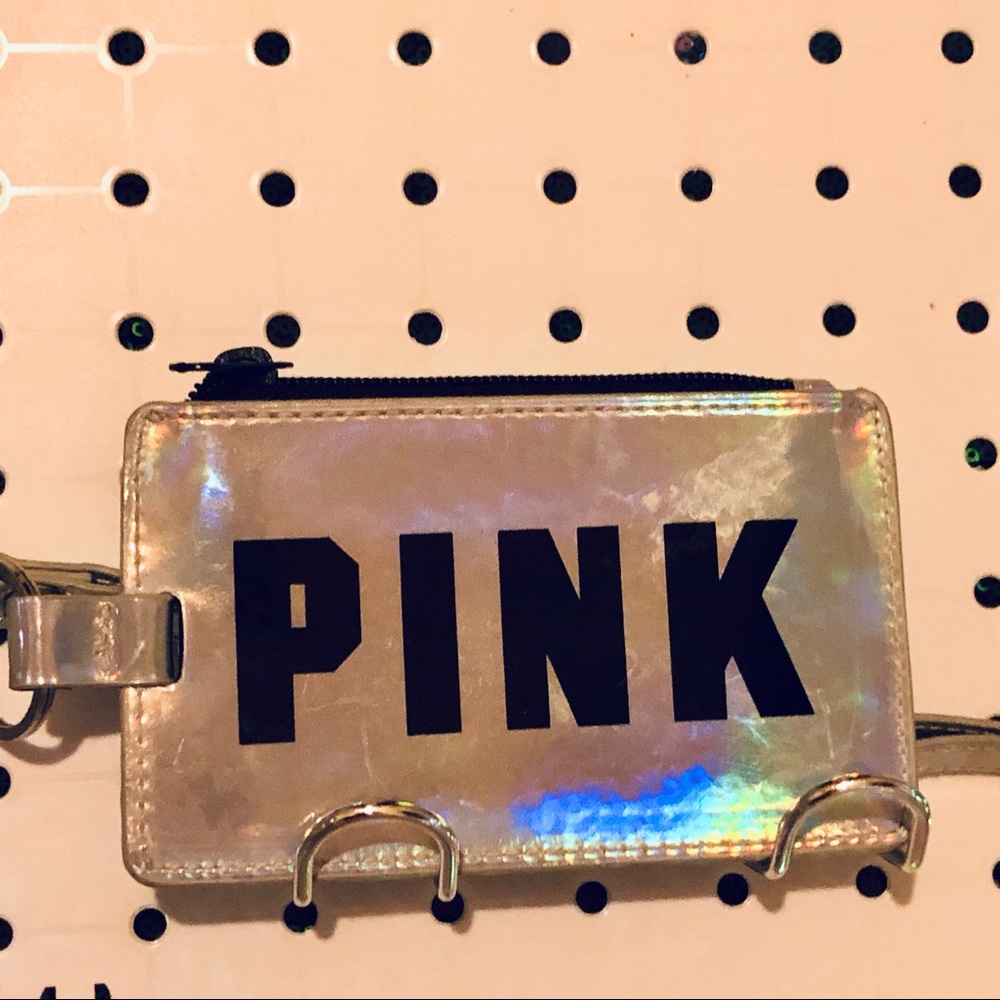 Pink wallet : wristlet